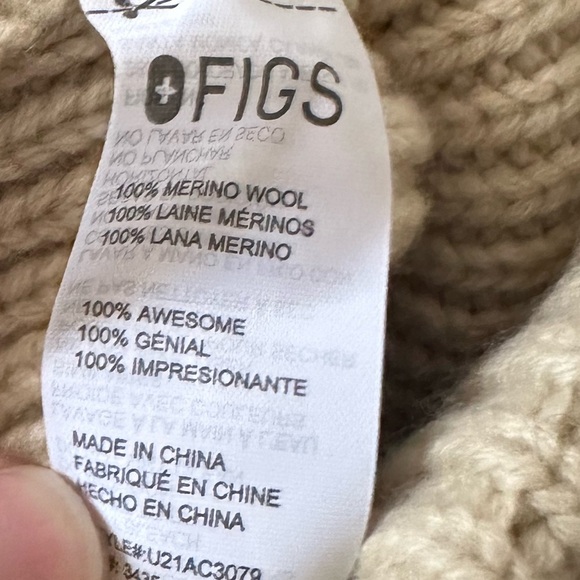 NWT Figs Ribbed Knit Beanie - Picture 4 of 4